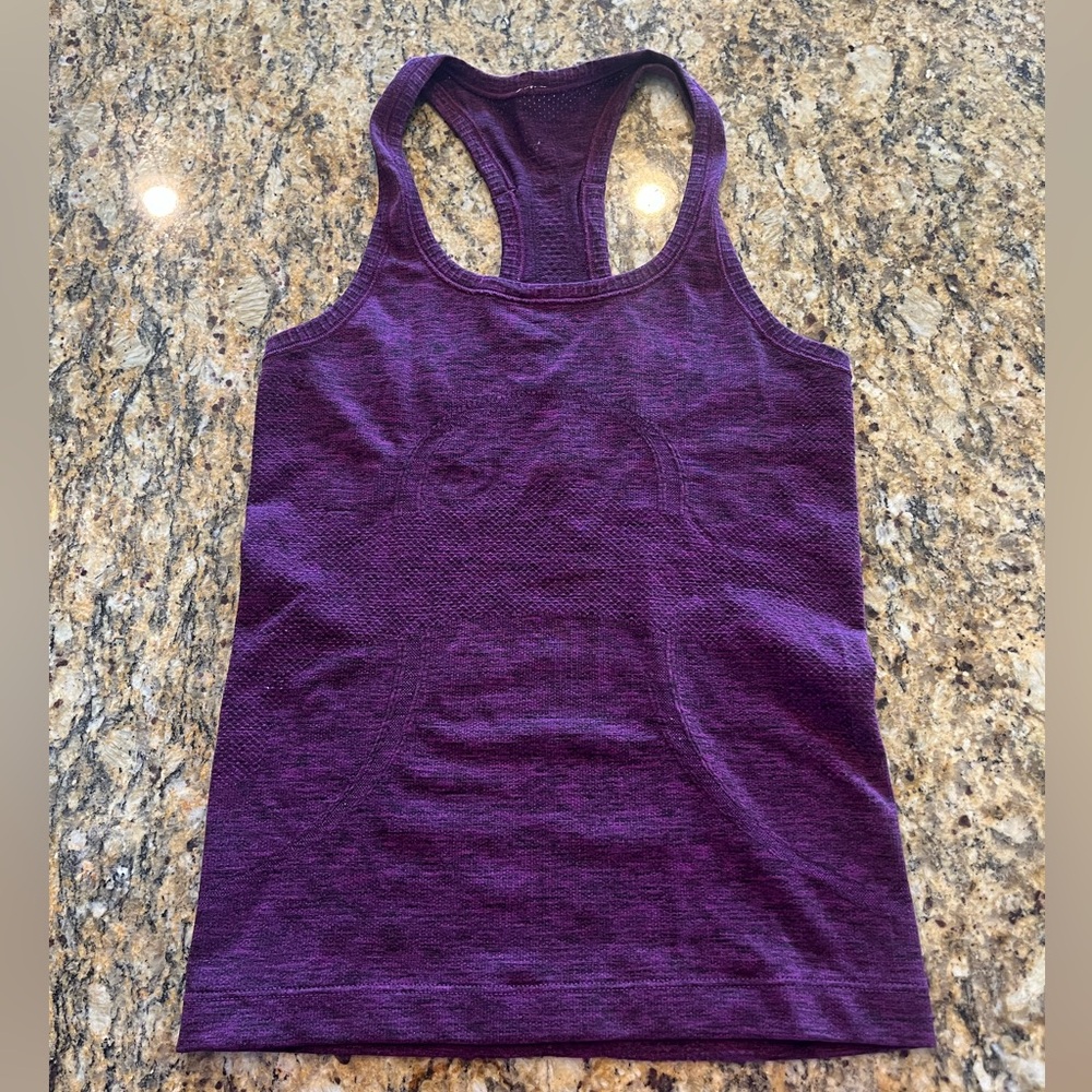 Lululemon Swiftly Tech